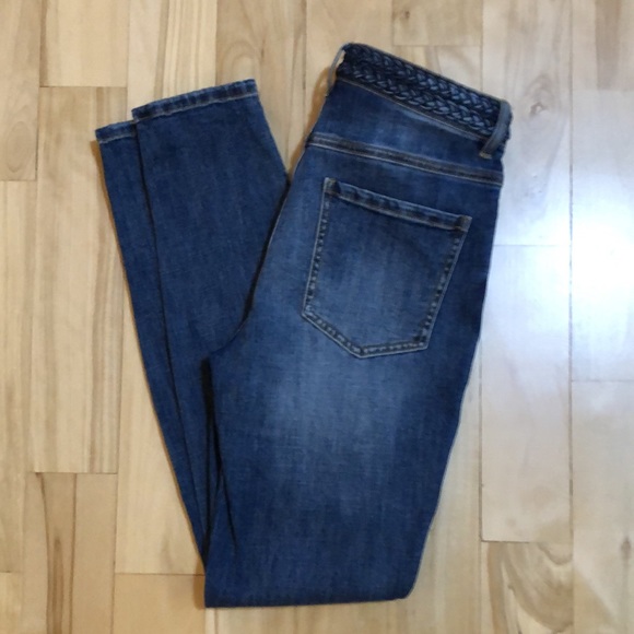 CAbi Button Fly Skinny - size 6 - Picture 7 of 7